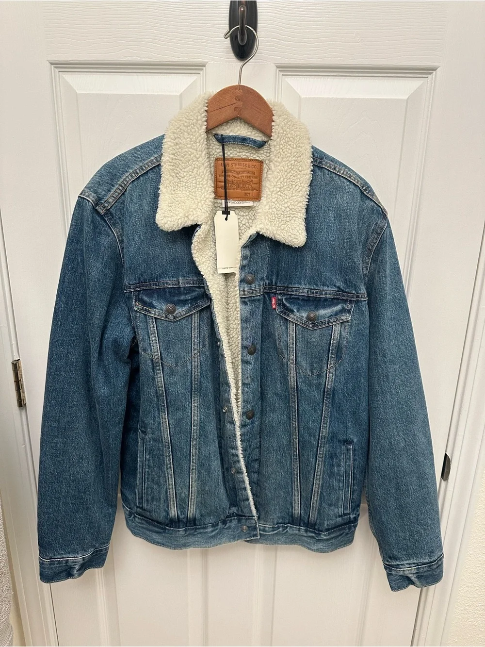 NEW Levi's Men's Sherpa Trucker Jacket Jean Size Large 16365-0040 NWT 2018